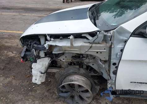 2014 Jeep Cherokee Trailhawk z USA, uszkodzony, nr VIN 1C4PJMBS5EW255376